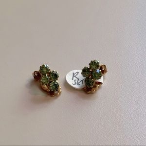 Peridot Antique Clip on Earrings